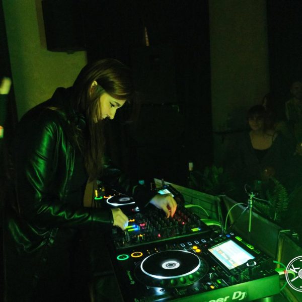 lisa grooves 069